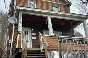 934 Ridge St, Stowe Township, PA 15136 - Photo 1