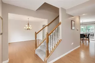 1871 Pioneer Dr, Pittsburgh, PA 15143 - Photo 4