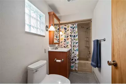 756 Mary St, McKees Rocks, PA 15136 - Photo 18