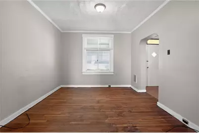 323 31st St, McKeesport, PA 15132 - Photo 8