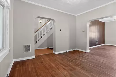 323 31st St, McKeesport, PA 15132 - Photo 4