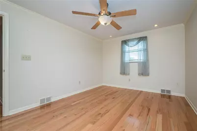 1133 Meadowlark Dr, Scott Township, PA 15243 - Photo 18