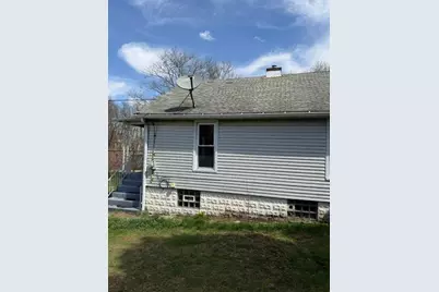 1015 Cascade Rd, Monaca, PA 15061 - Photo 4