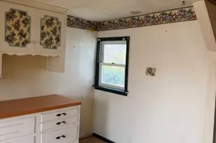 1015 Cascade Rd, Monaca, PA 15061 - Photo 14