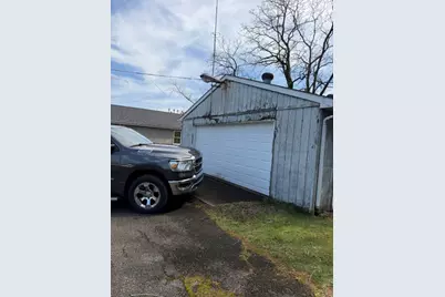 1015 Cascade Rd, Monaca, PA 15061 - Photo 6
