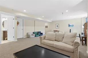 205 Broadstone Dr, Adams Township, PA 16046 - Photo 36