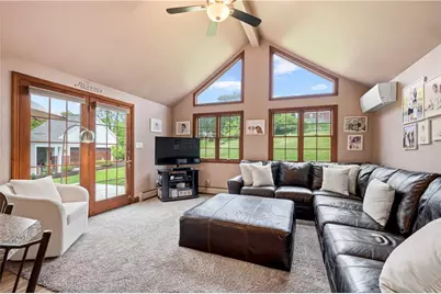 331 Jefferson Drive, Pittsburgh, PA 15228 - Photo 16