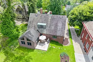 331 Jefferson Dr, Pittsburgh, PA 15228 - Photo 36