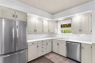332 W Slippery Rock St, Donegal, PA 16025 - Photo 4