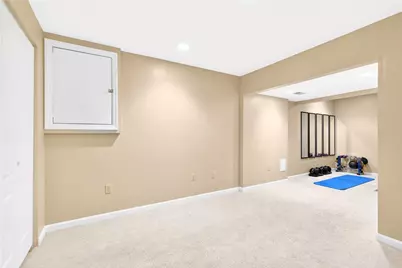 1254 Barnstaple Dr, South Park, PA 15129 - Photo 20