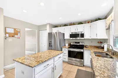 1254 Barnstaple Dr, South Park, PA 15129 - Photo 4