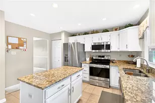 1254 Barnstaple Dr, South Park, PA 15129 - Photo 4