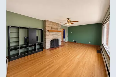 393 Tulip Dr, New Sewickley Township, PA 15066 - Photo 8