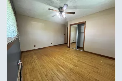 393 Tulip Dr, New Sewickley Township, PA 15066 - Photo 6