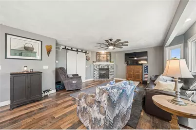 670 Meadowbrook Rd, Penn Twp, PA 15085 - Photo 6
