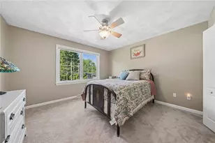 670 Meadowbrook Rd, Penn Twp, PA 15085 - Photo 22