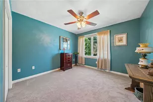 670 Meadowbrook Rd, Penn Twp, PA 15085 - Photo 24