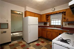 714 Maple Dr, Monongahela, PA 15063 - Photo 16