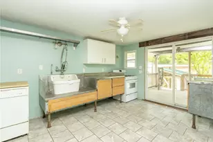 107 High St, Kiskiminetas Township, PA 15618 - Photo 10