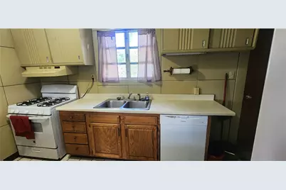 303 N 3rd St, Indiana Boro, PA 15701 - Photo 6