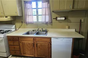 303 N 3rd St, Indiana Boro, PA 15701 - Photo 6