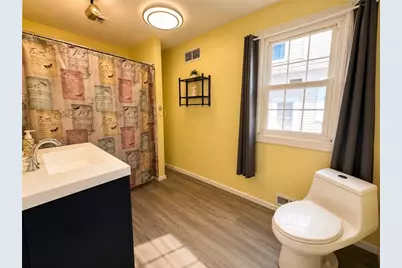 213 College St, Ellwood City, PA 16117 - Photo 16