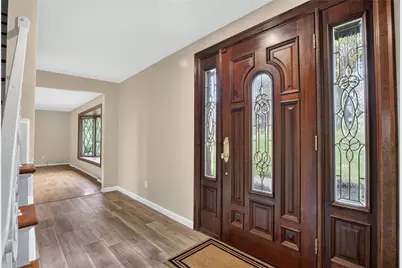 219 Main Entrance Dr, Pittsburgh, PA 15228 - Photo 4