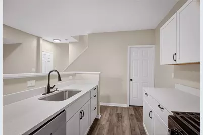1411 W North Ave, Pittsburgh, PA 15233 - Photo 12