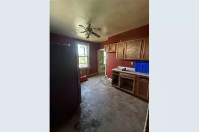 66 Transvaal Ave, Ross Twp, PA 15212 - Photo 6