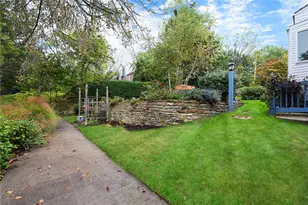 2055 Outlook Dr, Pittsburgh, PA 15241 - Photo 46