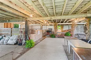 206 Lee Rd, Springfield Township, PA 16127 - Photo 6