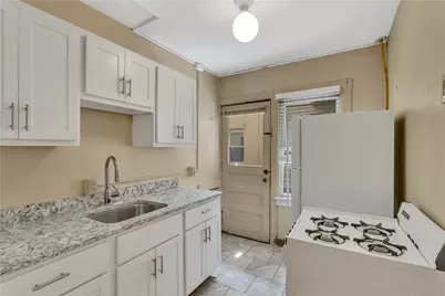 5854-5862 Forbes Ave #3, Pittsburgh, PA 15217 - Photo 4