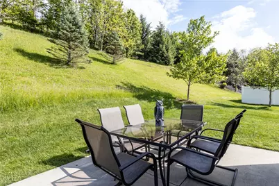 1414 Willowbrook Dr, South Strabane, PA 15301 - Photo 30