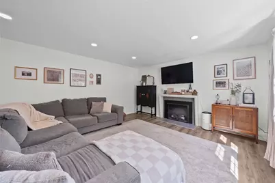 970 Beaver Grade Rd, Coraopolis, PA 15108 - Photo 6