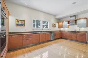 1219 Fairstead Ln, Pittsburgh, PA 15217 - Photo 14