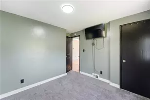 2706 Kingwood St, Pittsburgh, PA 15234 - Photo 10