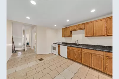 340 Ophelia St, Pittsburgh, PA 15213 - Photo 12