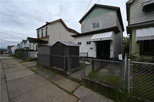 805 Railroad St, McKees Rocks, PA 15136 - Photo 2