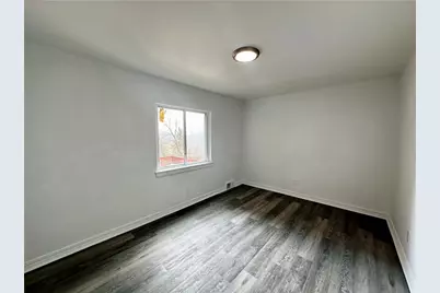 1410 Fallowfield Ave #1, Beechview, PA 15216 - Photo 8