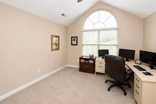 1905 Golf Course Dr, South Strabane, PA 15301 - Photo 16