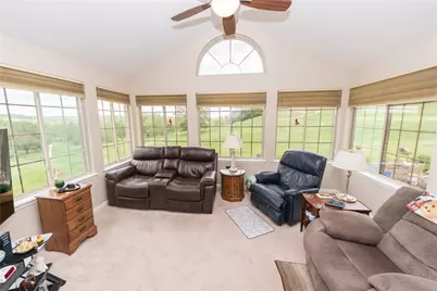 1905 Golf Course Dr, South Strabane, PA 15301 - Photo 20