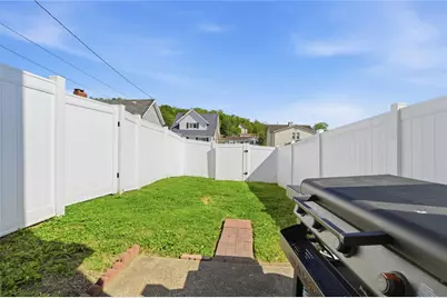 8 Eggers Avenue, Belle Vernon, PA 15012 - Photo 34