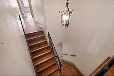 1371 Navahoe Drive, Pittsburgh, PA 15228 - Photo 22