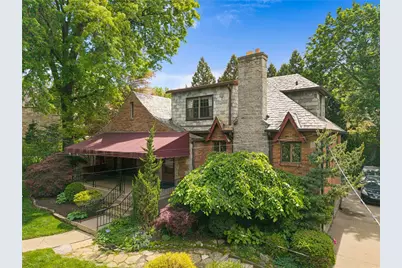 1371 Navahoe Drive, Pittsburgh, PA 15228 - Photo 1