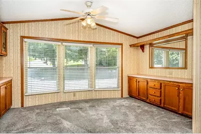 206 Kingston Ln, White Township, PA 15701 - Photo 6