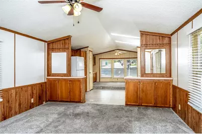 206 Kingston Ln, White Township, PA 15701 - Photo 4