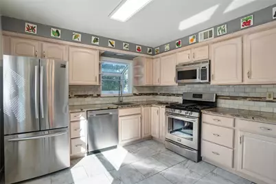 3200 Nottingham, Pittsburgh, PA 15235 - Photo 6