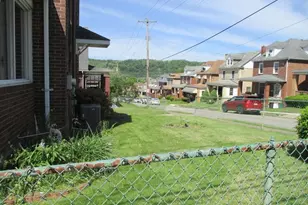 1499 Beaver Rd, Ambridge, PA 15003 - Photo 2