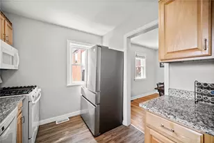 416 Phillips Ave, Stowe Township, PA 15136 - Photo 16