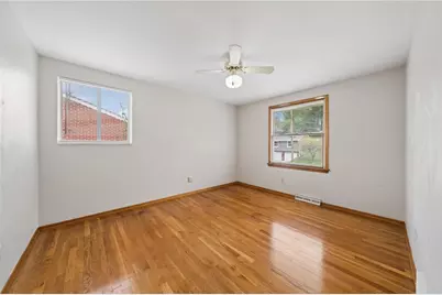349 Crescent Gardens Drive, Pittsburgh, PA 15235 - Photo 20